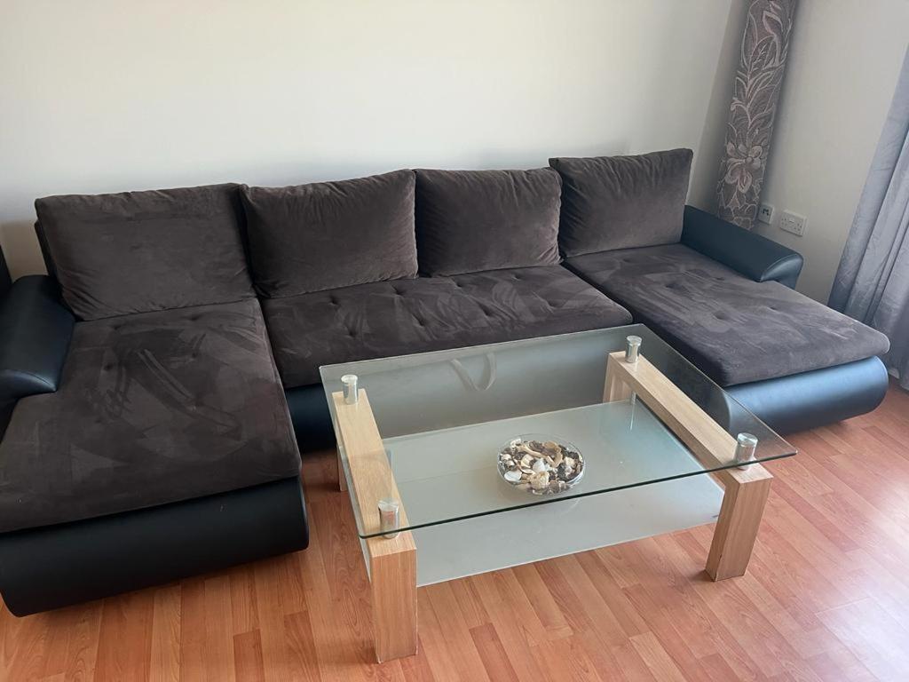 Modern 2 Bed Apartment With Stunning Seaside View EDI Eksteriør billede